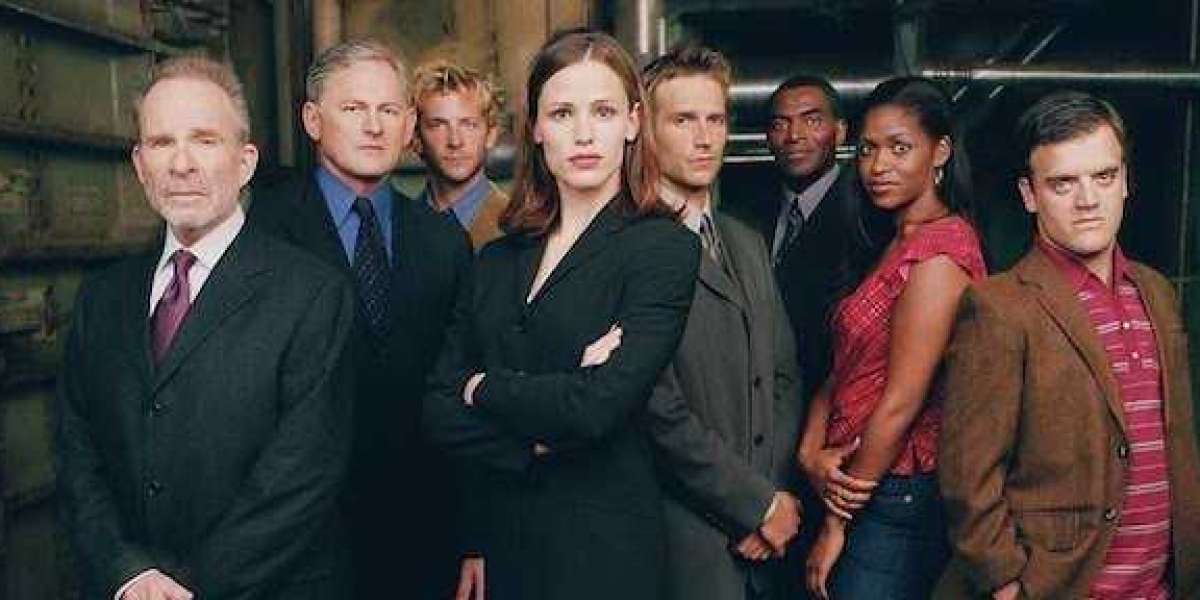 Alias Cast together again for 20th Anniversary