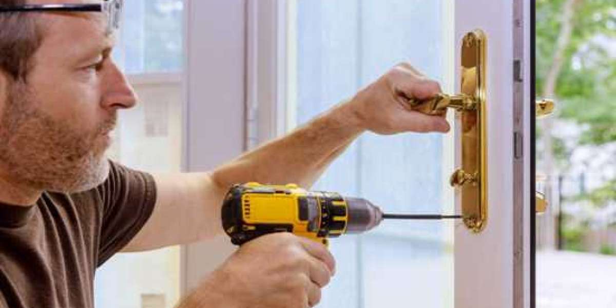 Fortress Emergency Locksmith Unveils the Art of Commercial Security