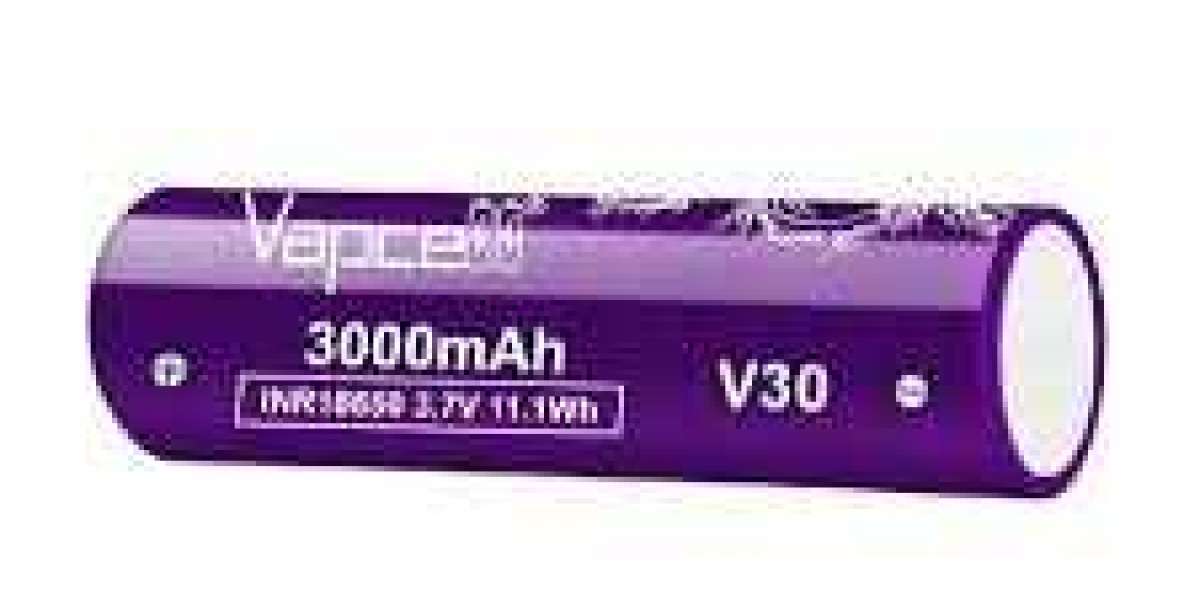 Unveiling the Powerhouse Vapcell V30 18650 20A 3000mAh Flat Battery