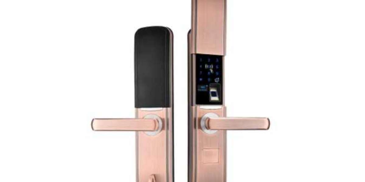 What are the benefits of a digital fingerprint smart lock?