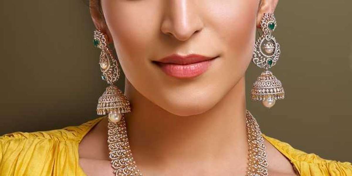 Discover the Timeless Elegance of Indian Gold and Diamond Jewelry at Malani Jewelers