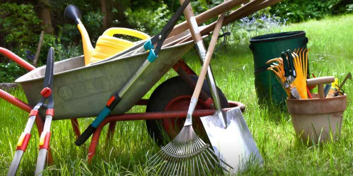 Garden Tools Market by Share, Size, Revenue, Top Manufacturers Analysis and Forecast to 2030