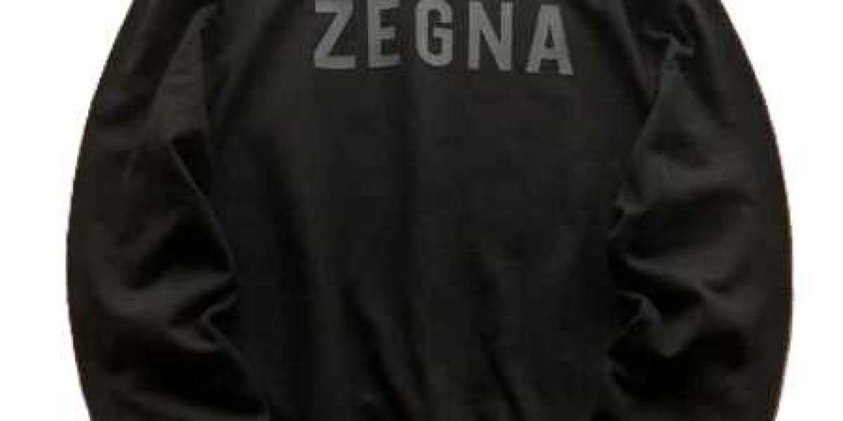 White Essentials Sweatshirt vs. Essentials Zenga Black Sweatshirt